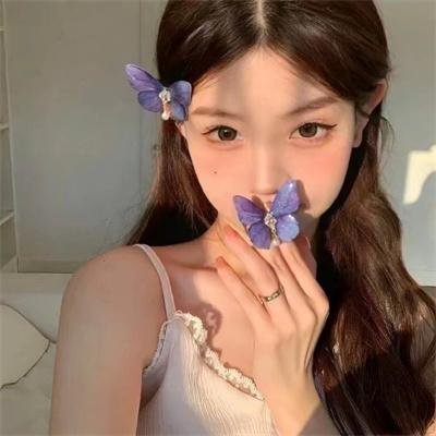 仙人坝的红衣兜